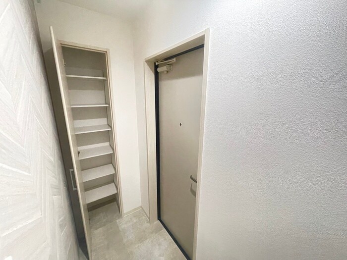 物件内観写真7　(居室)