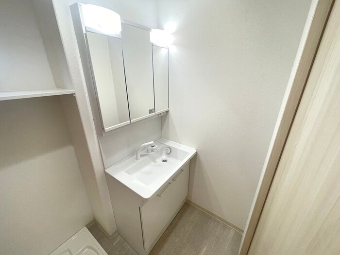 物件内観写真10　(洗面)