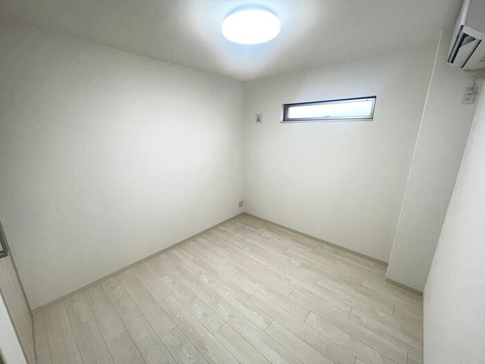 物件内観写真15　(居室)