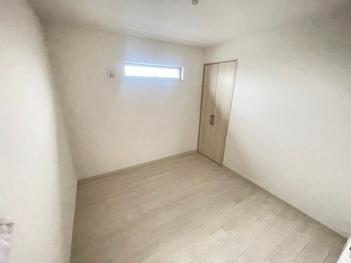 物件内観写真16　(居室)