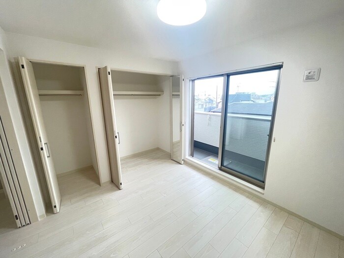 物件内観写真18　(居室)