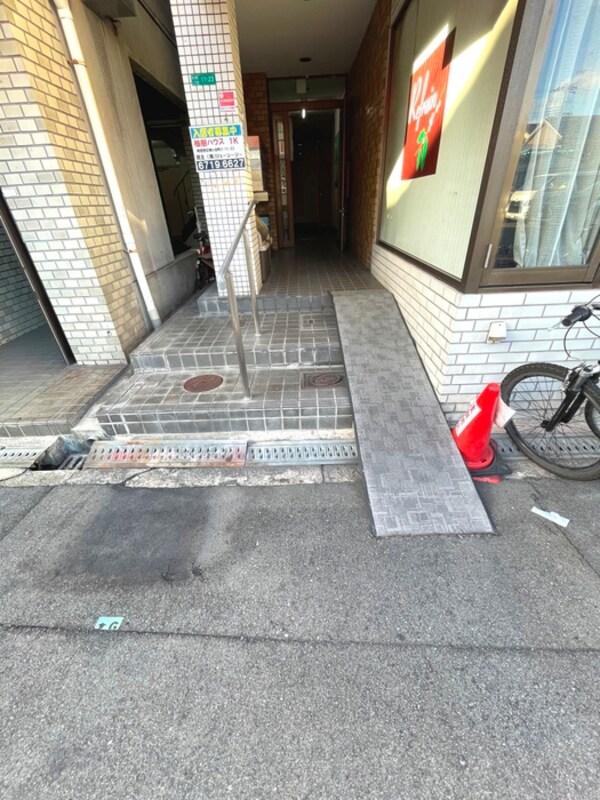 エントランス部分