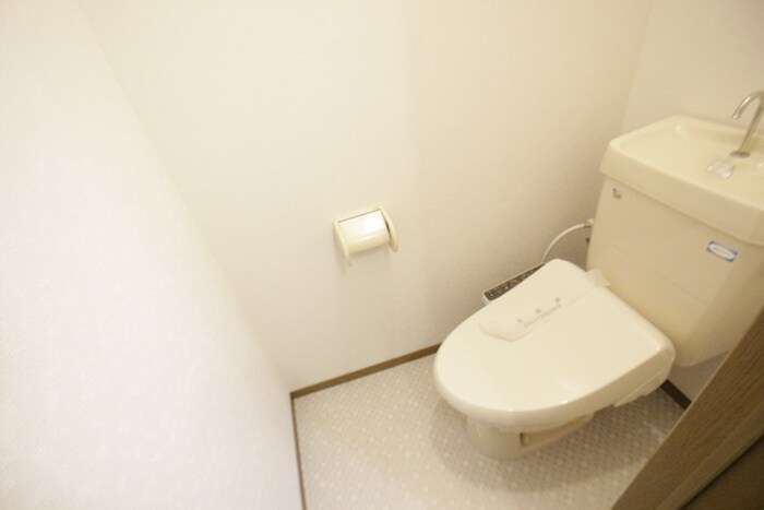 物件内観写真7　(トイレ)