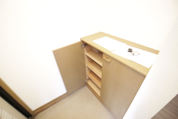 物件内観写真12　(靴箱)