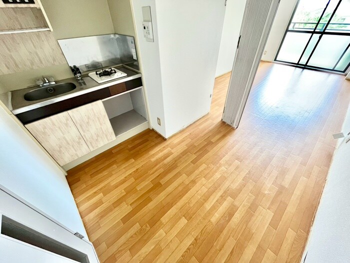 物件内観写真9　(居室)