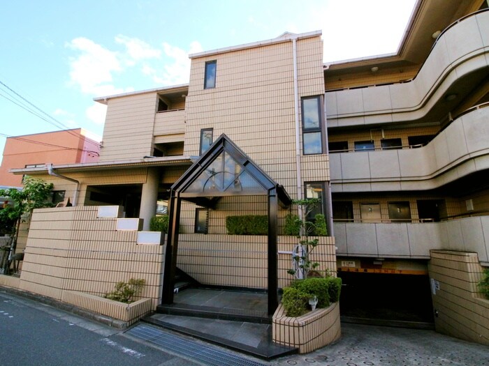 物件外観写真6　(外観写真)