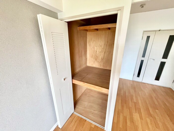 物件内観写真13　(収納)