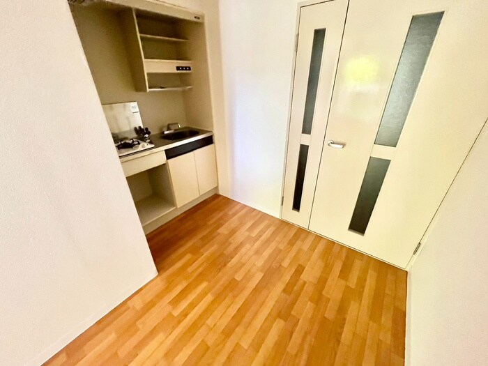 物件内観写真13　(廊下)