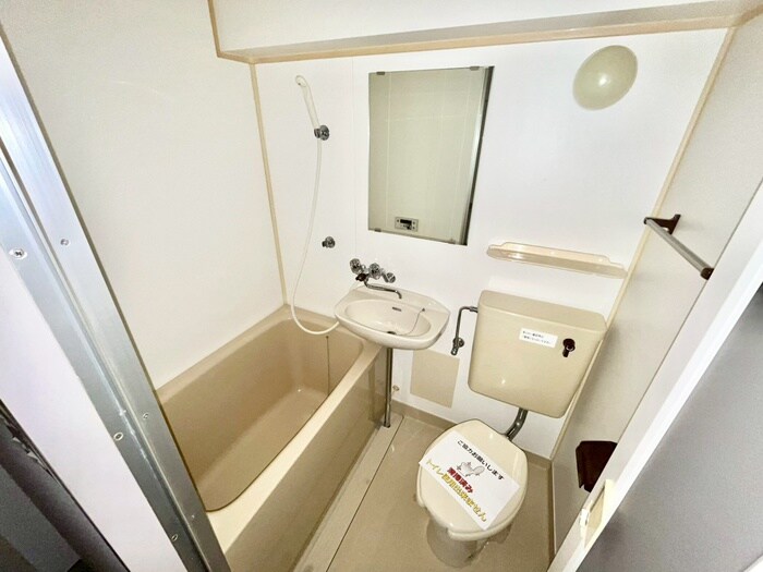 物件内観写真13　(バス／シャワールーム等)