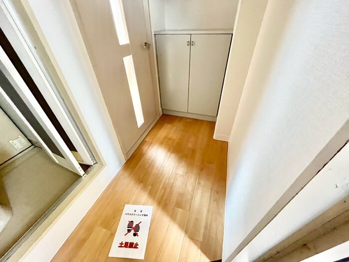 物件内観写真18　(廊下)