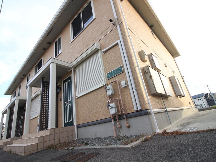 物件外観写真2　(外観写真)