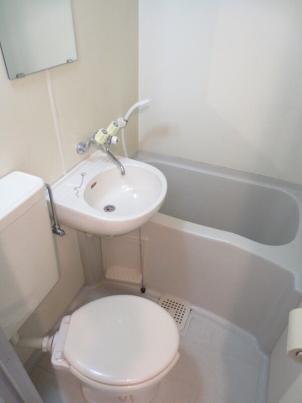 バス／シャワールーム等