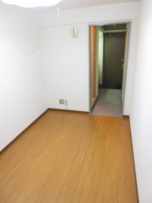 物件内観写真11　(居室)