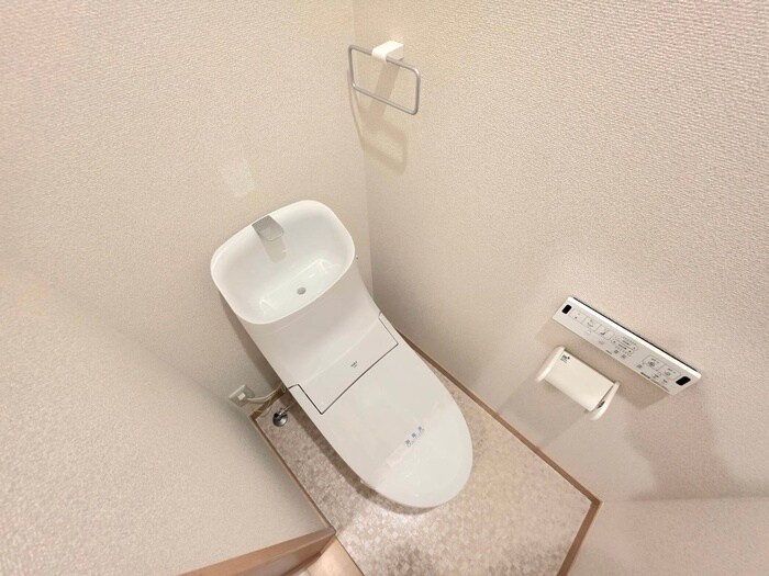 物件内観写真13　(トイレ)