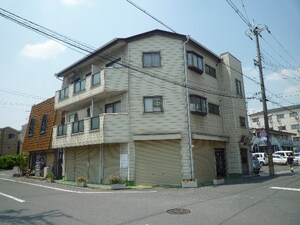 コスモ８外観写真