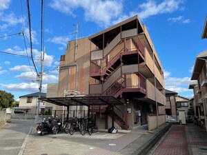 メニ－ロ－ザ甲東園外観写真