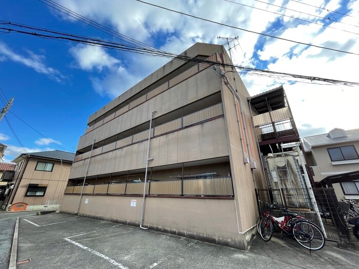 物件外観写真4　(外観写真)