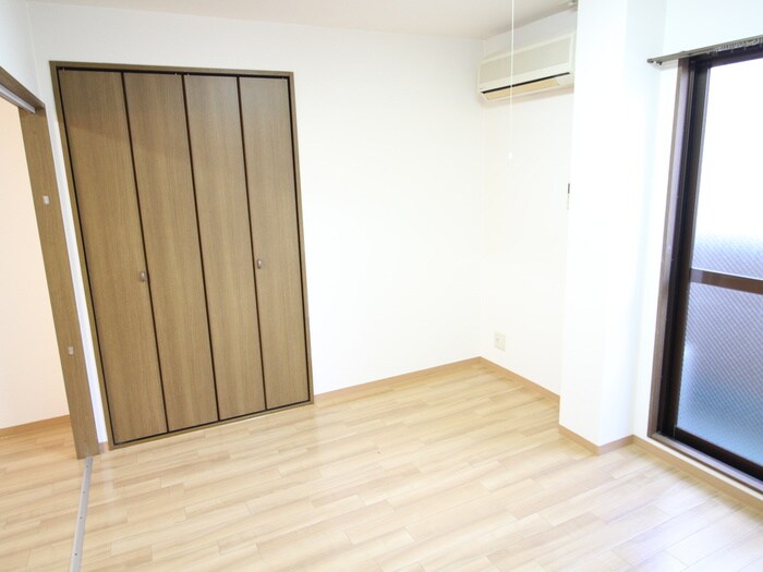 物件内観写真11　(居室)