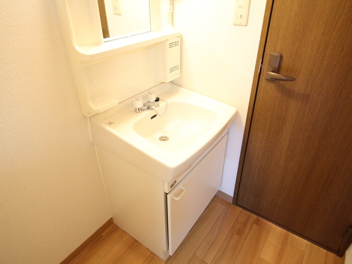 物件内観写真13　(洗面)