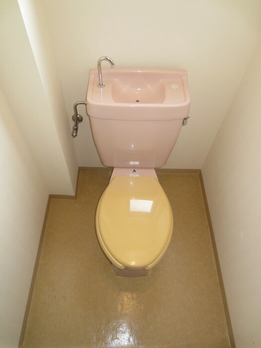 物件内観写真10　(トイレ)