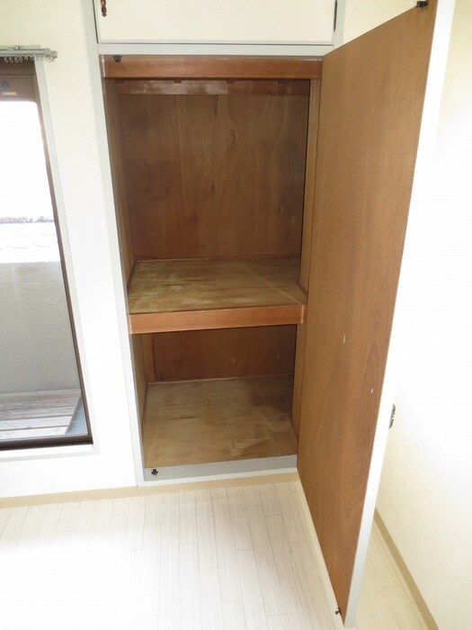 物件内観写真11　(収納)