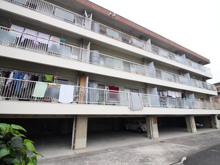 物件外観写真4　(外観写真)