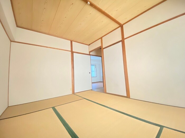 物件内観写真19　(居室)