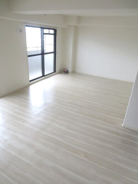 物件内観写真14　(居室)