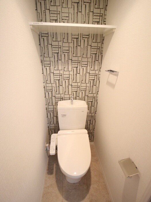 物件内観写真12　(トイレ)