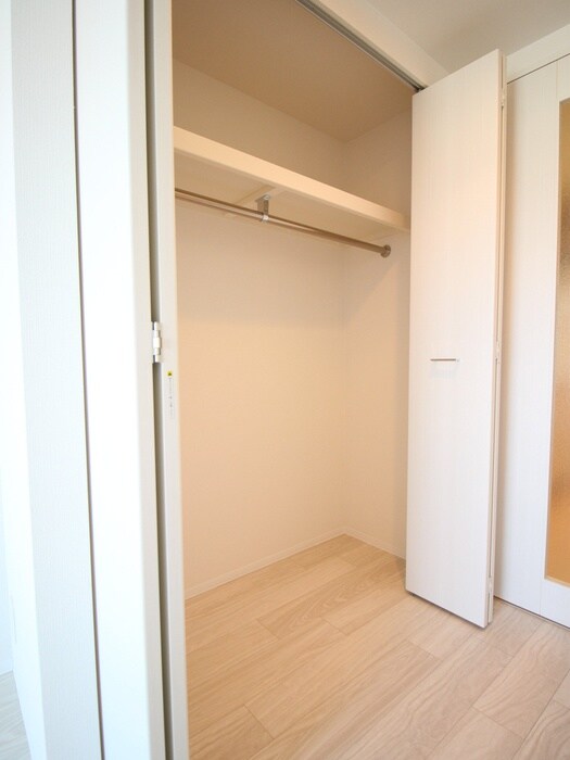 物件内観写真13　(収納)