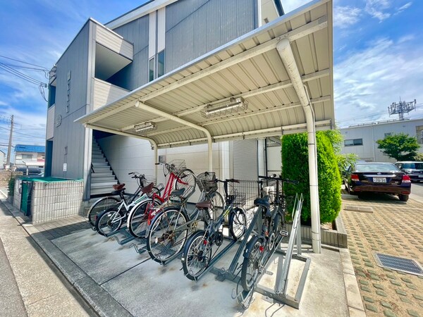 駐輪場