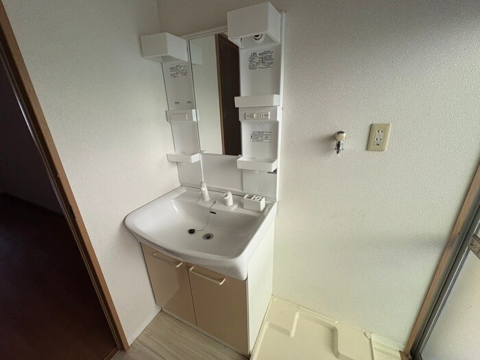 物件内観写真12　(洗面)