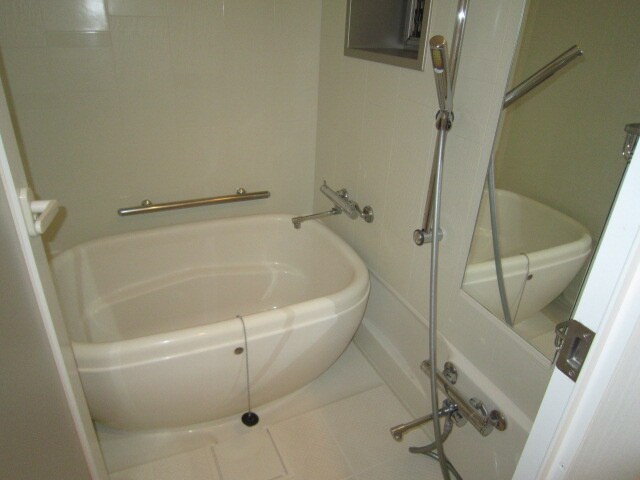 物件内観写真9　(バス／シャワールーム等)