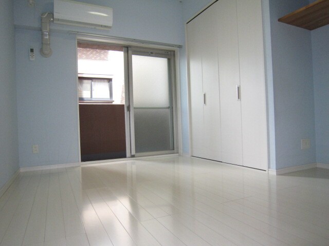 物件内観写真14　(居室)