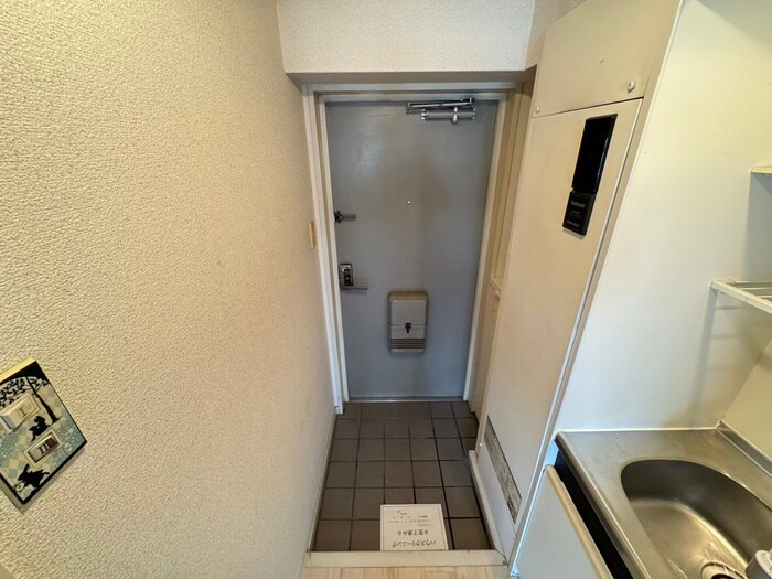 物件内観写真20　(玄関)