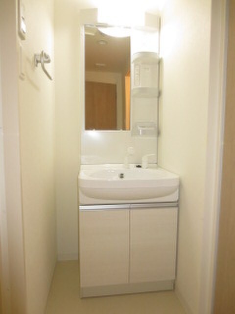 物件内観写真10　(洗面)