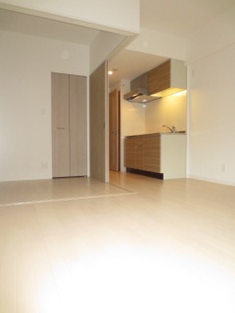 物件内観写真14　(居室)