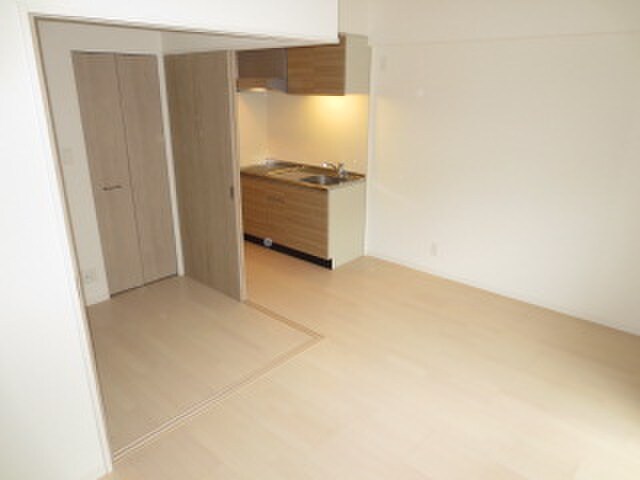 物件内観写真16　(居室)