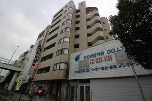 メゾンラヴァ－レ外観写真
