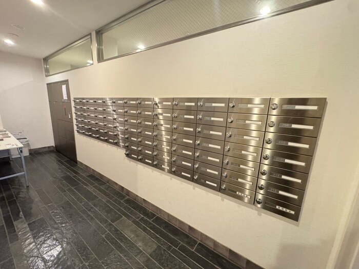 物件外観写真4　(建物設備)