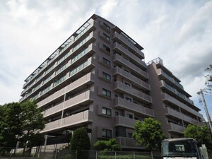 ﾗｳﾝﾄﾞｽｸｴｱ吹田青葉丘(106)外観写真