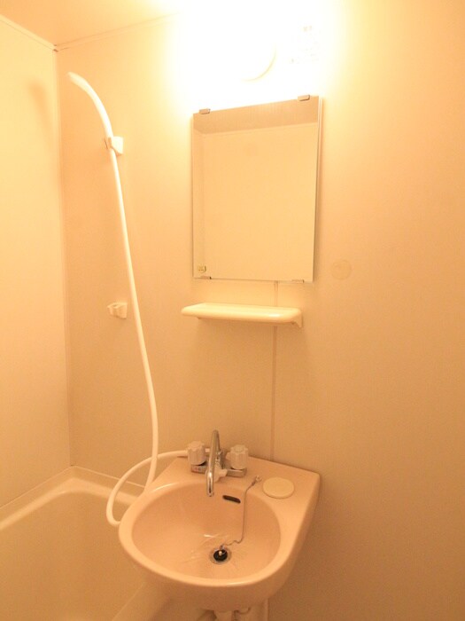 物件内観写真10　(洗面)