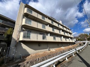カ－サ－ビ－はまざき外観写真