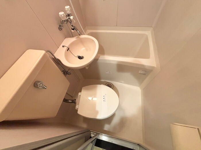 物件内観写真14　(トイレ)