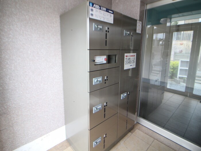 物件外観写真6　(建物設備)