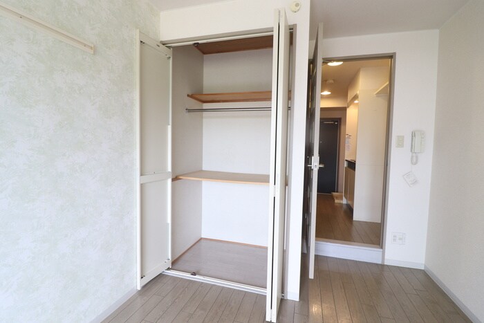 物件内観写真8　(収納)