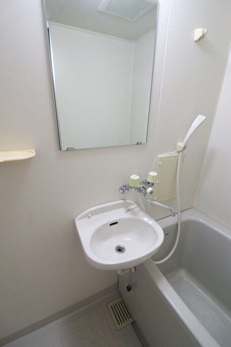 物件内観写真12　(洗面)