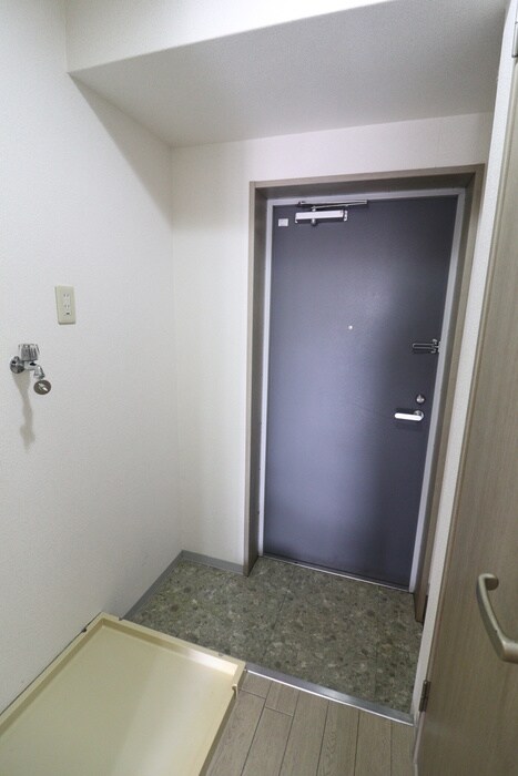 物件内観写真14　(玄関)