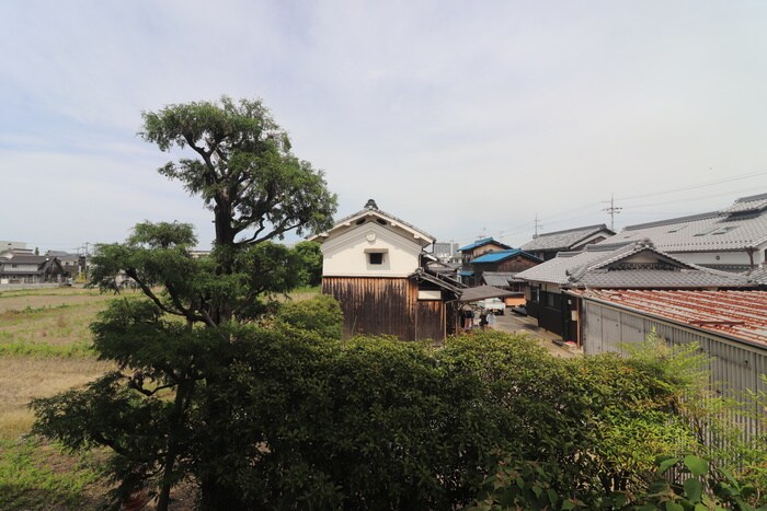 物件内観写真17　(室内からの展望)