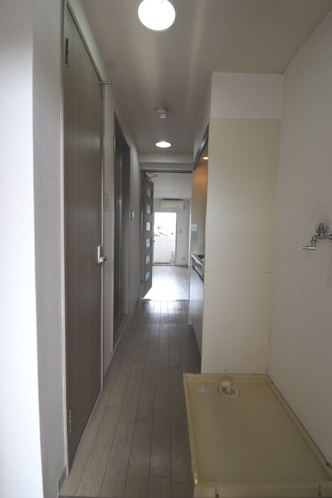 物件内観写真17　(洗濯機置場)